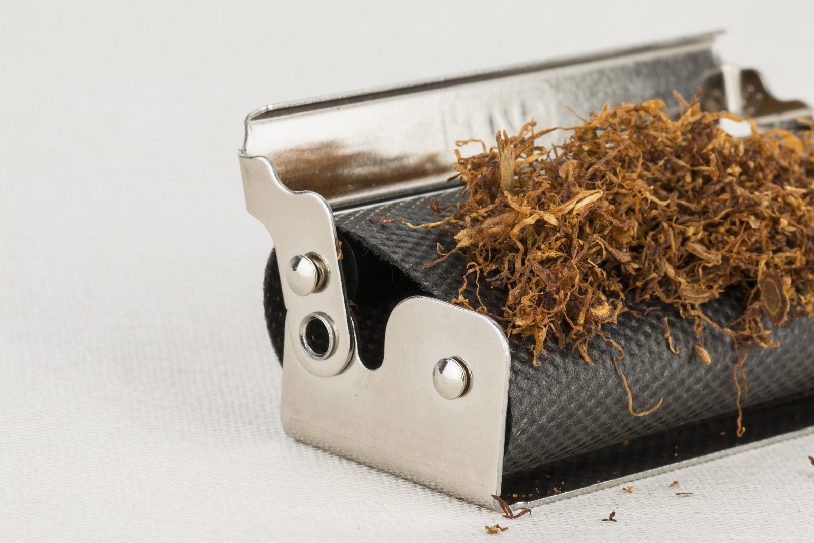 Cigarrillos y tabaco de liar: Máquina de liar con tabaco de liar
